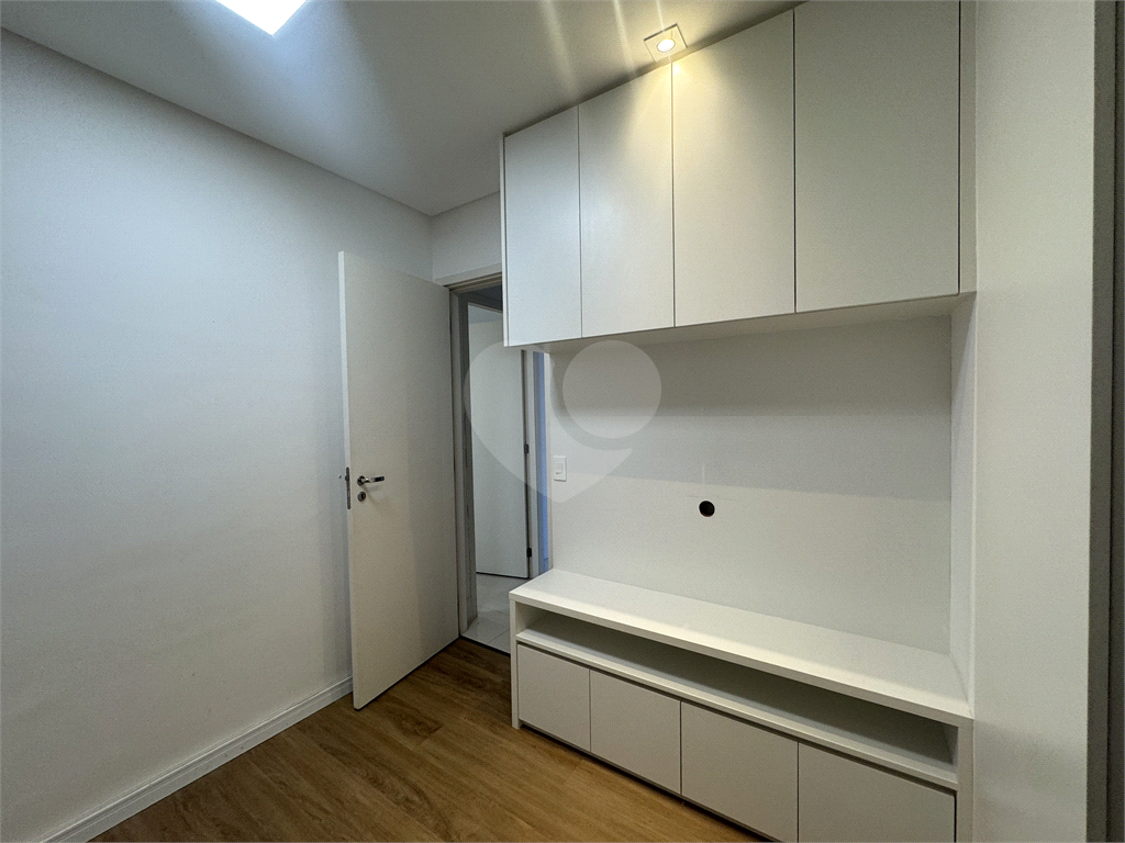 Apartamento á venda na Santa Teresinha