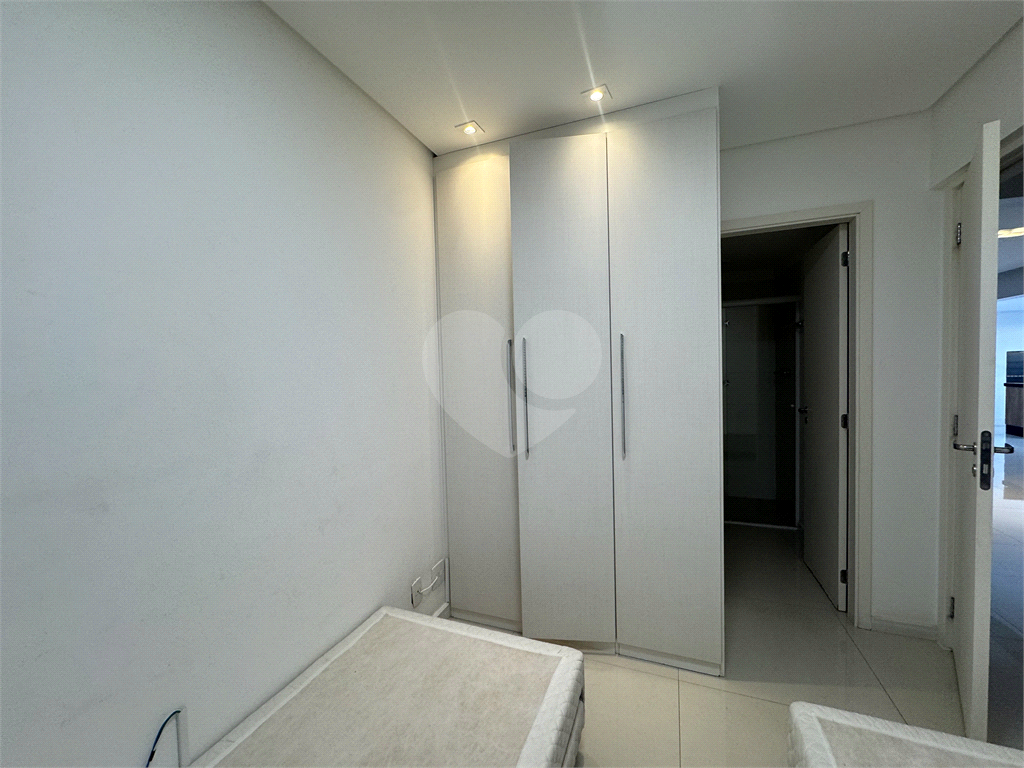 Apartamento á venda na Santa Teresinha