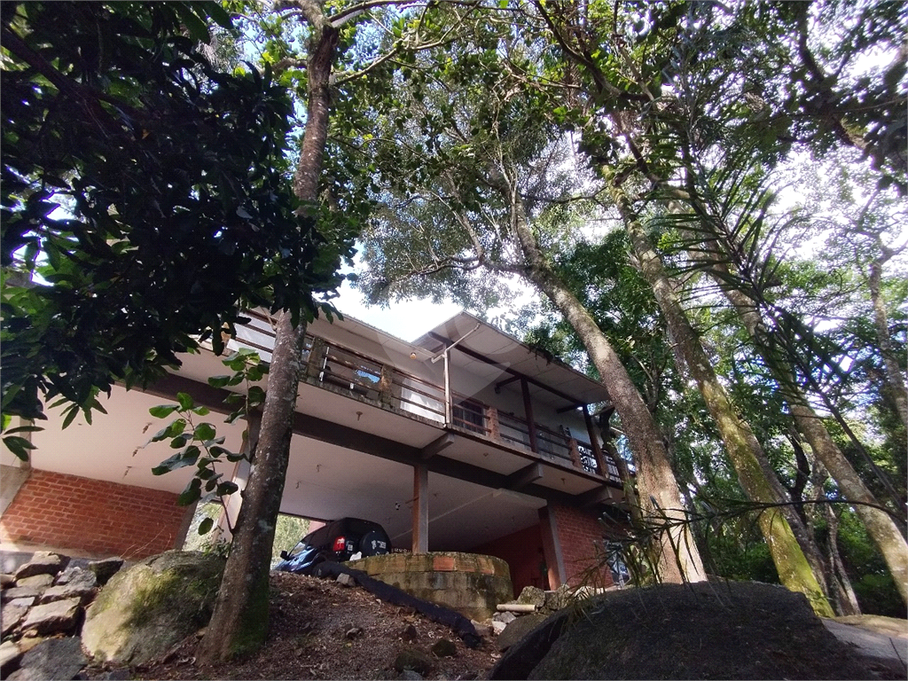 Chácara 3 Dormitórios, Suíte, Vaga. Mairiporã