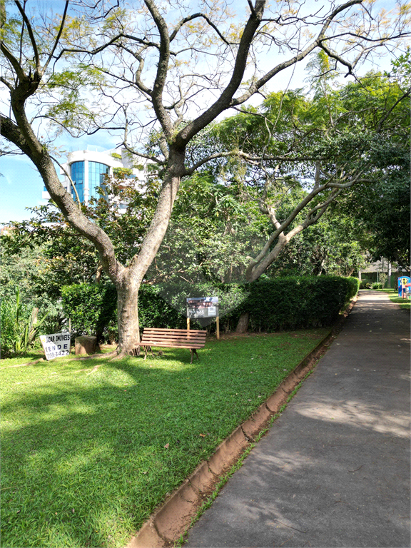 Vende-se: Terreno em Condomínio no Panamby – Morumbi, com 649,2m²!
