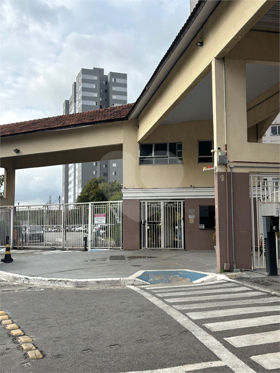 Apartamento com 3 dormitórios em condomínio clube, ao lado do shopping Internacional Guarulhos