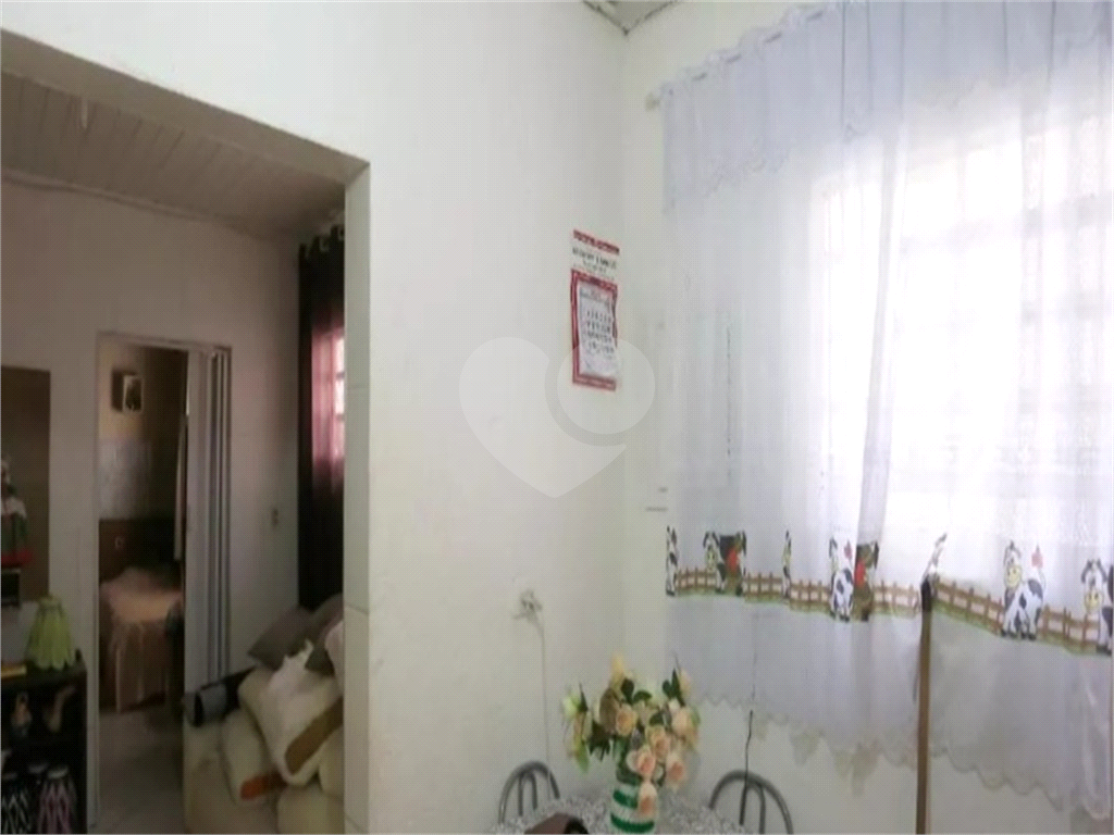 Casa à venda com 1 quarto, 75m² - Foto 7
