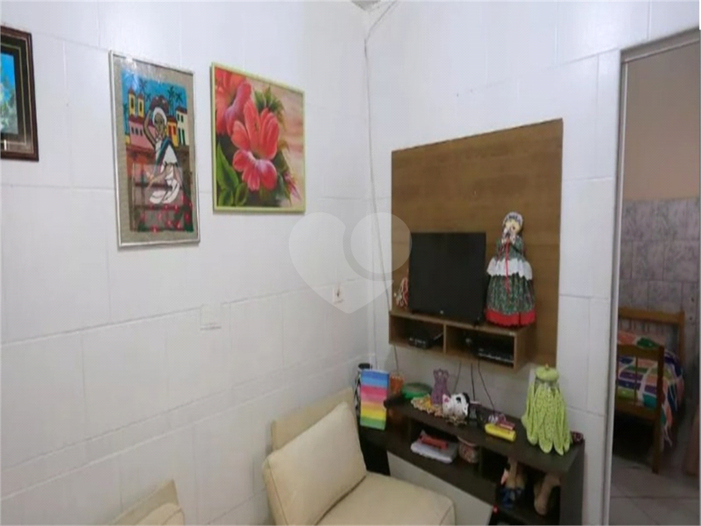 Casa à venda com 1 quarto, 75m² - Foto 5