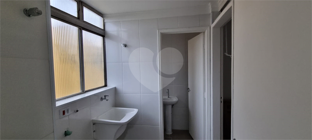APARTAMENTO em TUCURUVI