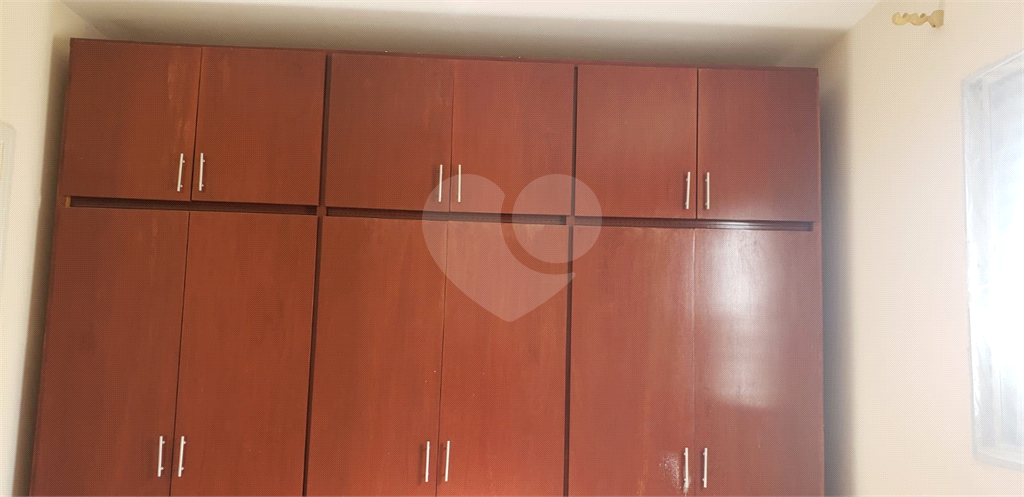 Casa para alugar com 3 quartos, 264m² - Foto 11