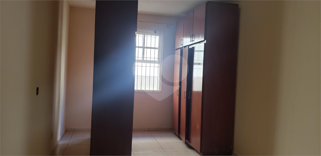 Casa para alugar com 3 quartos, 264m² - Foto 16