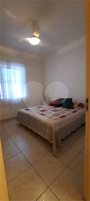 Apartamento 3 Dormitórios - Santos - 80 metros da Praia