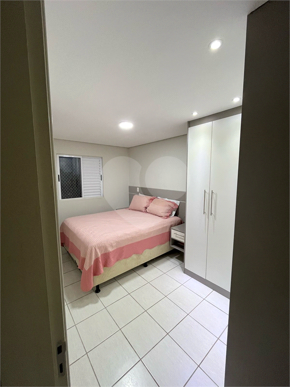 Apartamento à venda com 2 quartos, 61m² - Foto 17