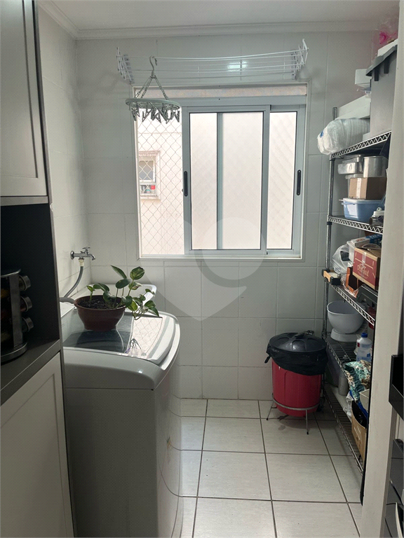 Apartamento à venda com 2 quartos, 61m² - Foto 13