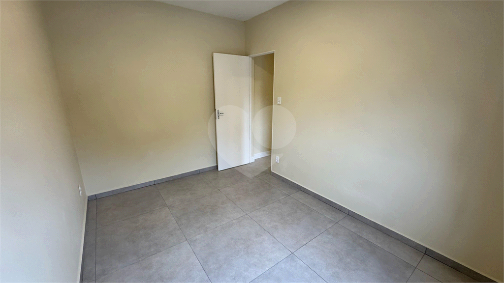 Apartamento Reformado à Venda – 2 Dormitórios com Vaga – Vila Odim, Sorocaba/SP
