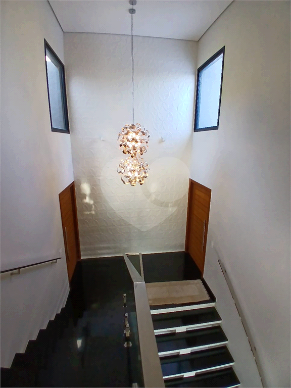 Casa de Condomínio à venda com 4 quartos, 388m² - Foto 4