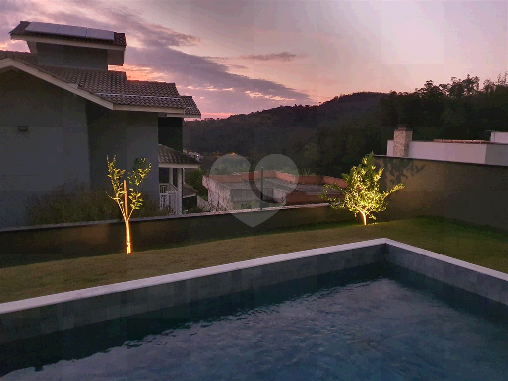 Casa de Condomínio à venda com 4 quartos, 388m² - Foto 60
