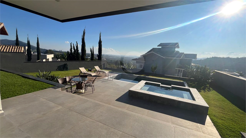 Casa de Condomínio à venda com 4 quartos, 388m² - Foto 55