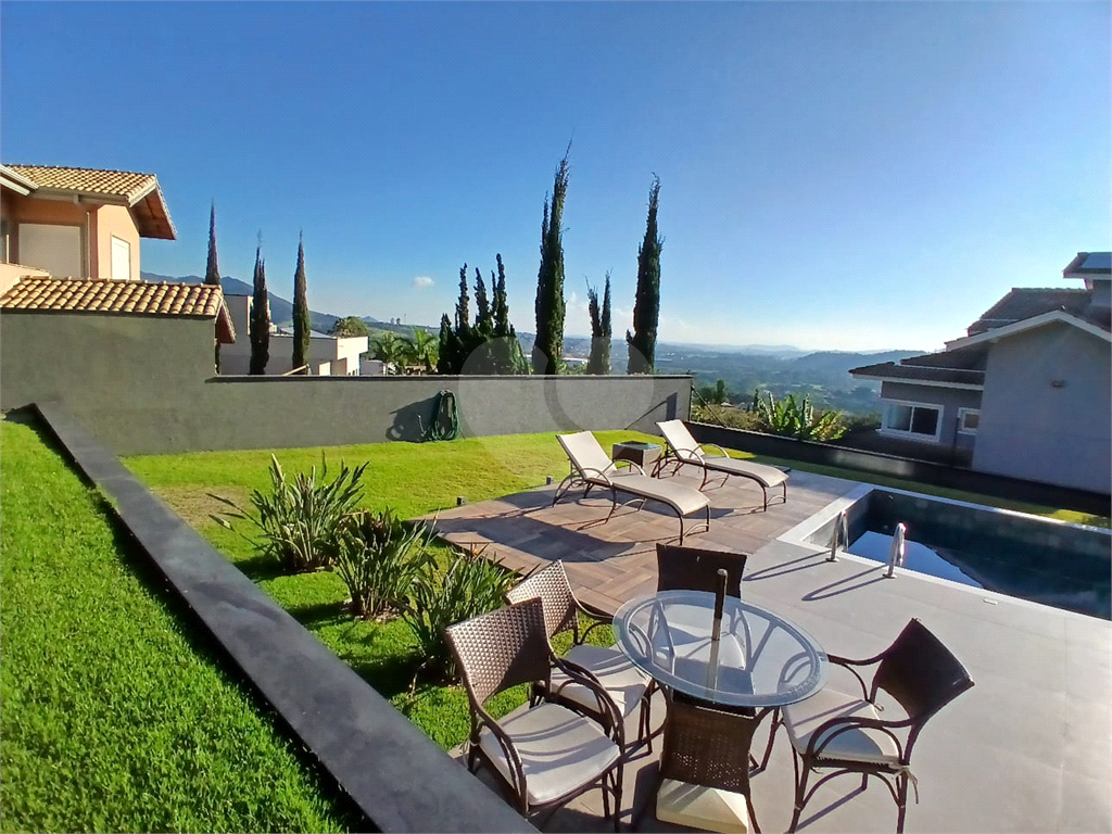 Casa de Condomínio à venda com 4 quartos, 388m² - Foto 49