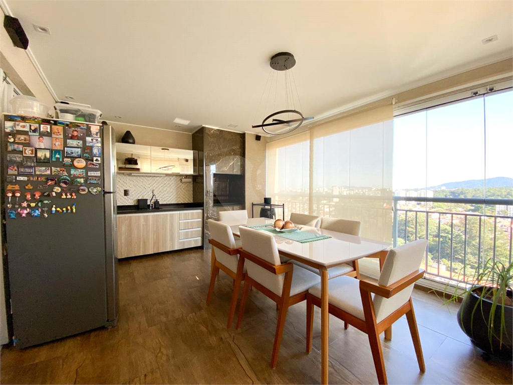 Apartamento 3 dormitórios e varanda gourmet no Tucuruvi