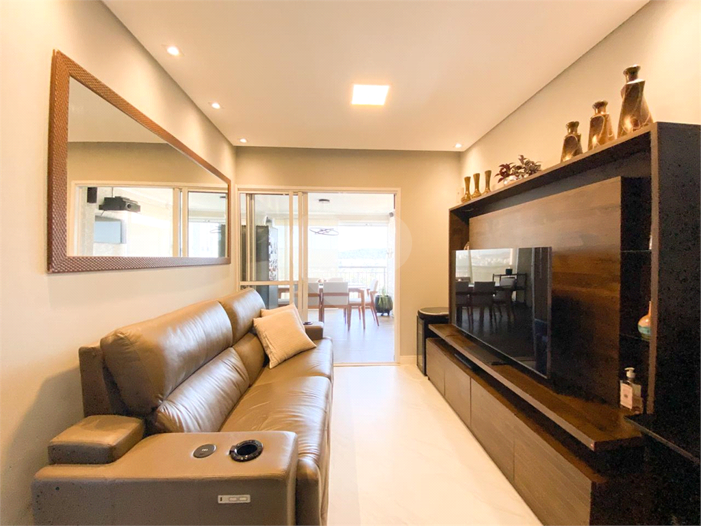 Apartamento 3 dormitórios e varanda gourmet no Tucuruvi