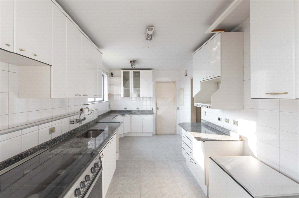 Apartamento à venda e aluguel com 4 quartos, 158m² - Foto 9