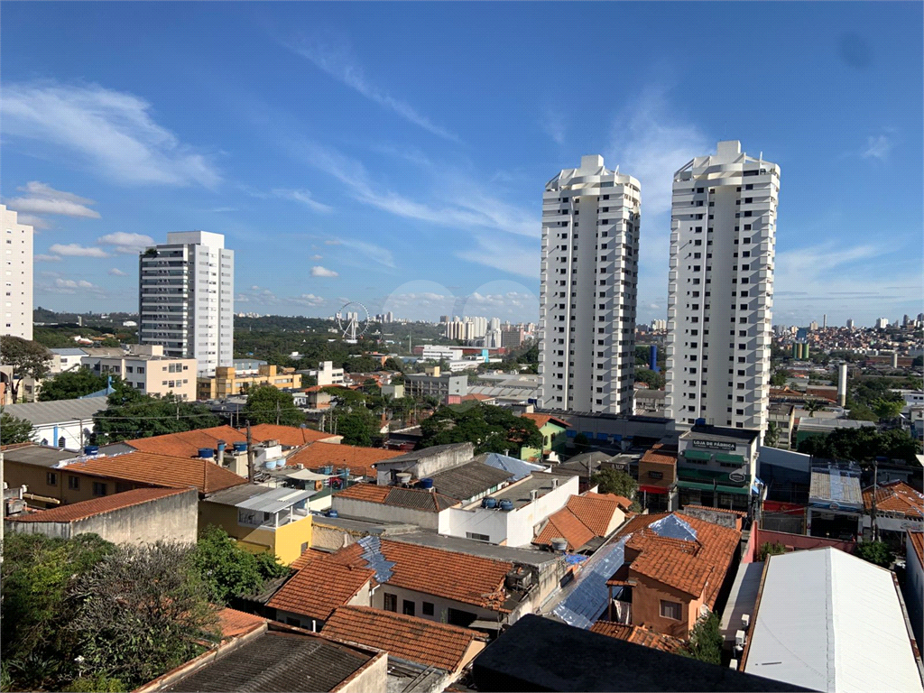 APARTAMENTO em VILA LEOPOLDINA
