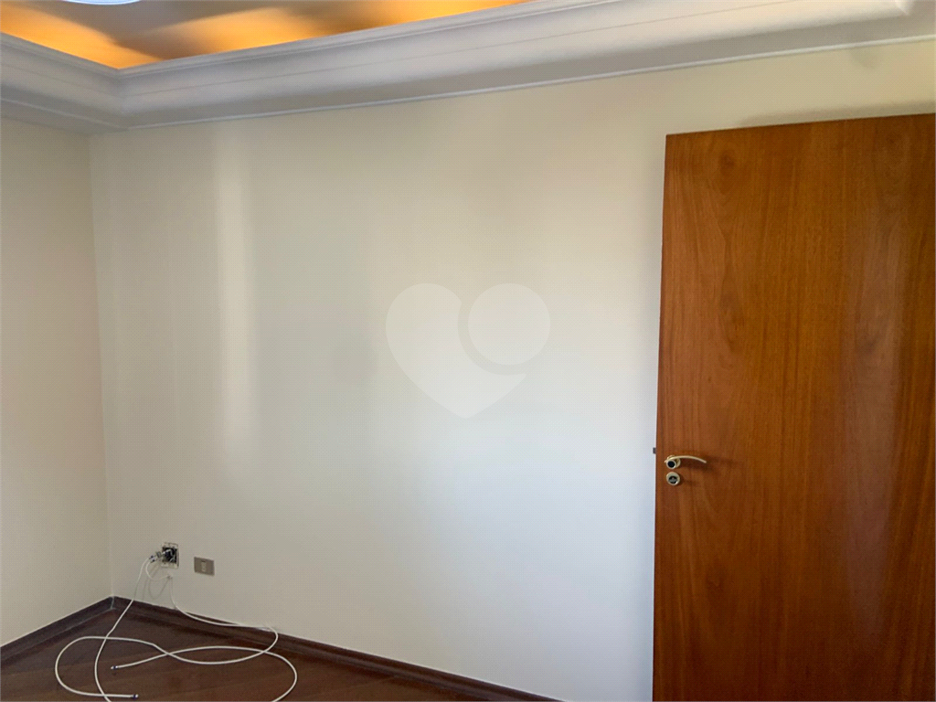 APARTAMENTO em VILA LEOPOLDINA