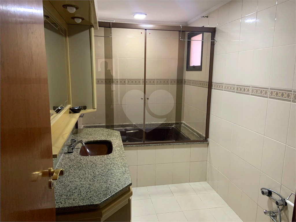 APARTAMENTO em VILA LEOPOLDINA