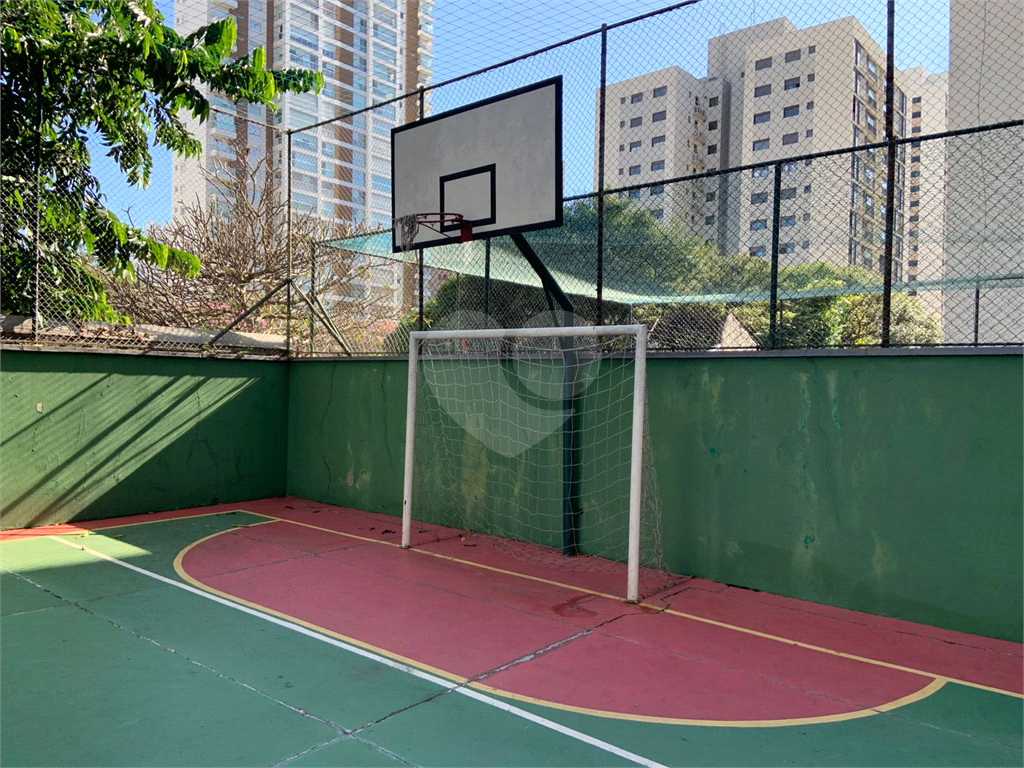 APARTAMENTO em VILA LEOPOLDINA