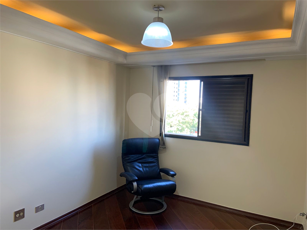 APARTAMENTO em VILA LEOPOLDINA