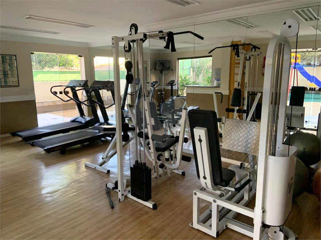 APARTAMENTO em VILA LEOPOLDINA