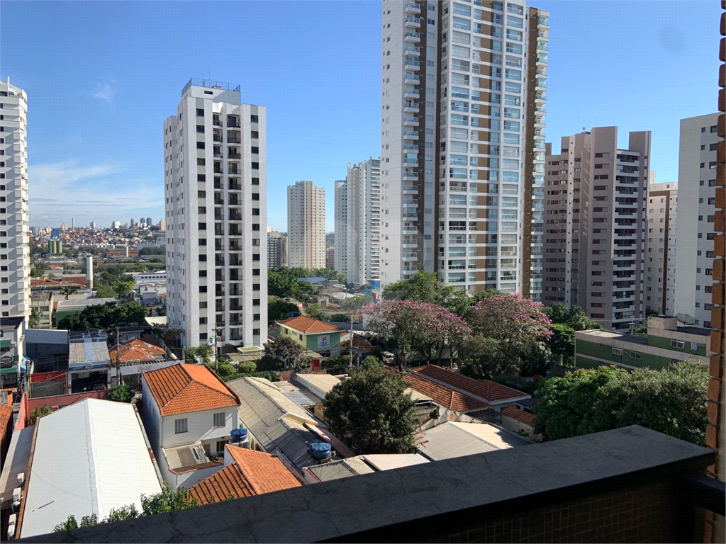APARTAMENTO em VILA LEOPOLDINA