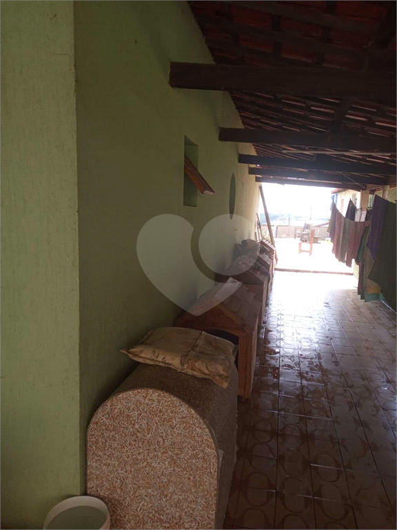 Chácara à venda com 2 quartos, 180m² - Foto 15