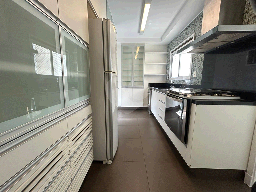 APARTAMENTO PARA LOCAÇÃO EM PINHEIROS
