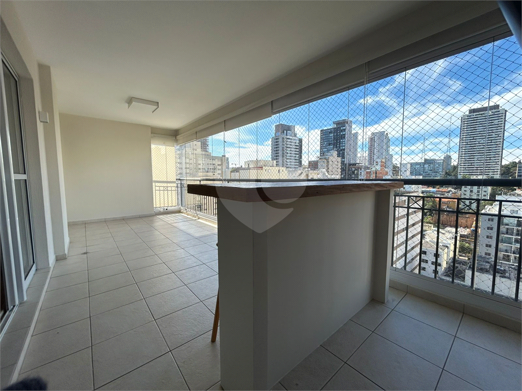 APARTAMENTO PARA LOCAÇÃO EM PINHEIROS