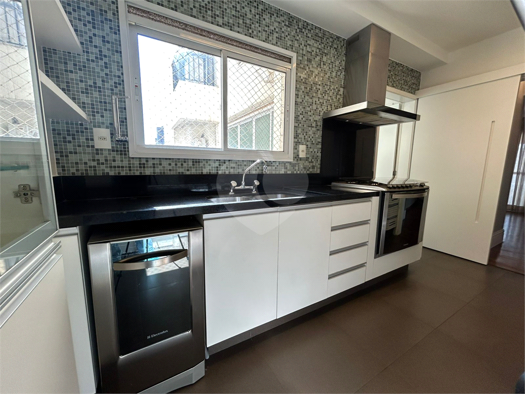 APARTAMENTO PARA LOCAÇÃO EM PINHEIROS