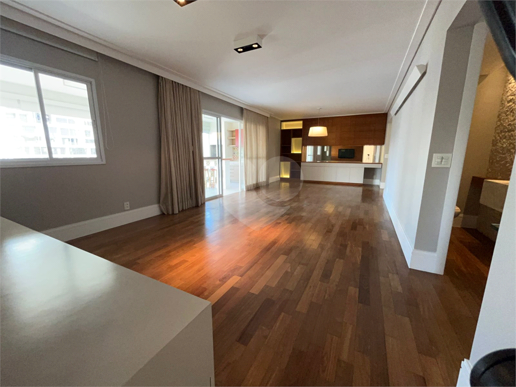 APARTAMENTO PARA LOCAÇÃO EM PINHEIROS