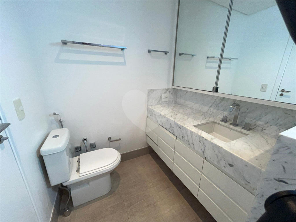 APARTAMENTO PARA LOCAÇÃO EM PINHEIROS