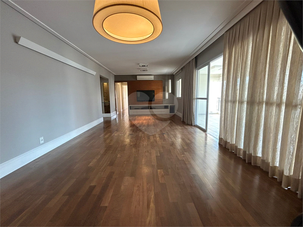 APARTAMENTO PARA LOCAÇÃO EM PINHEIROS