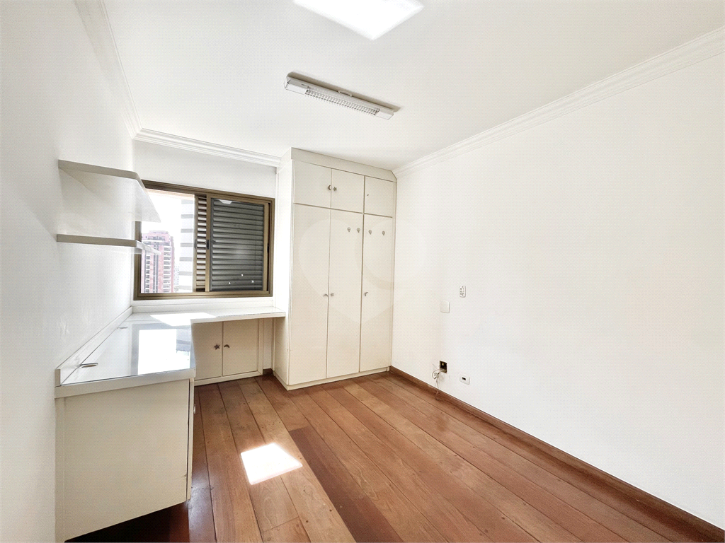 APARTAMENTO 3 DORMITÓRIOS À VENDA NA ACLIMAÇÃO VENDER