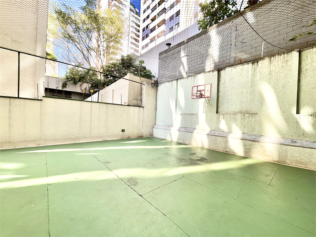 APARTAMENTO 3 DORMITÓRIOS À VENDA NA ACLIMAÇÃO VENDER