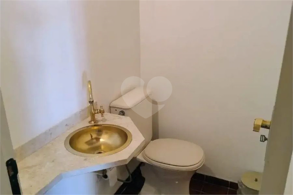 Apartamento à Venda | 138 m² | 3 dormitórios | 1 suíte | 3 vagas na Vila Bastos!