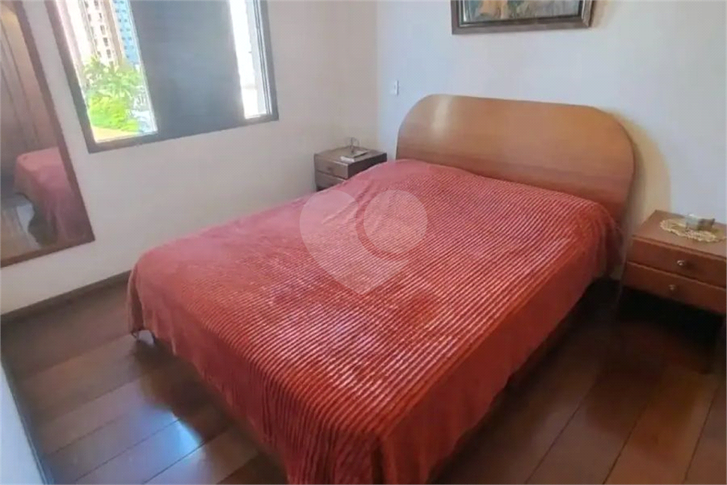 Apartamento à Venda | 138 m² | 3 dormitórios | 1 suíte | 3 vagas na Vila Bastos!