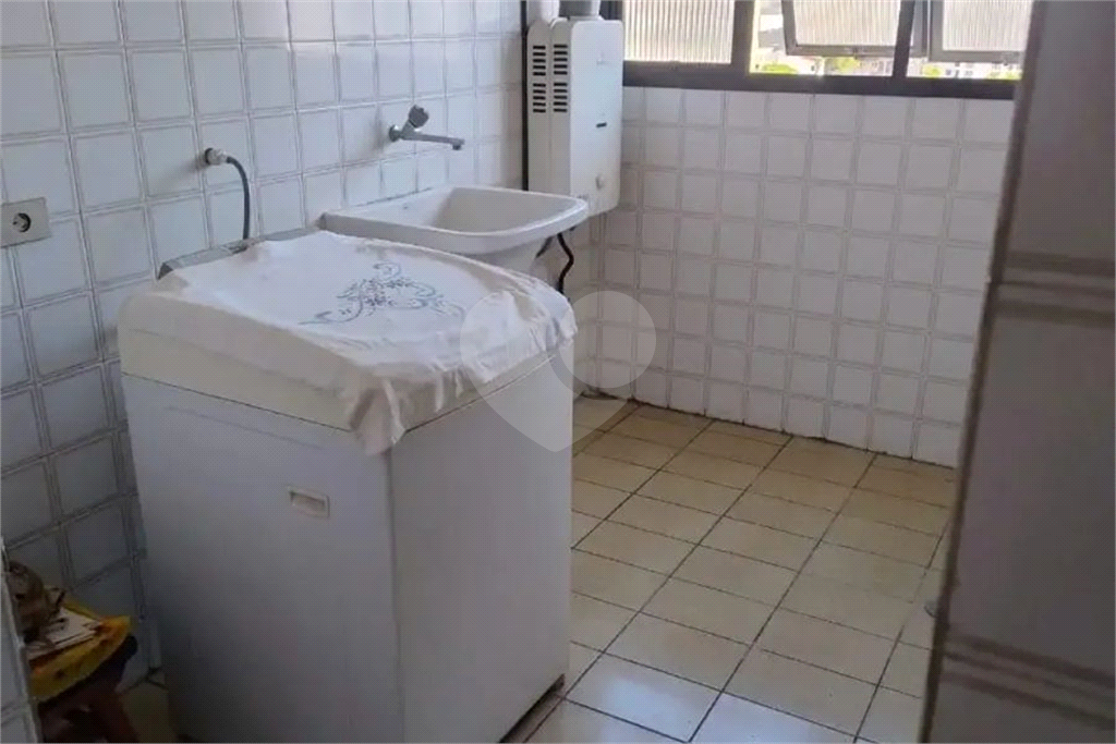 Apartamento à Venda | 138 m² | 3 dormitórios | 1 suíte | 3 vagas na Vila Bastos!