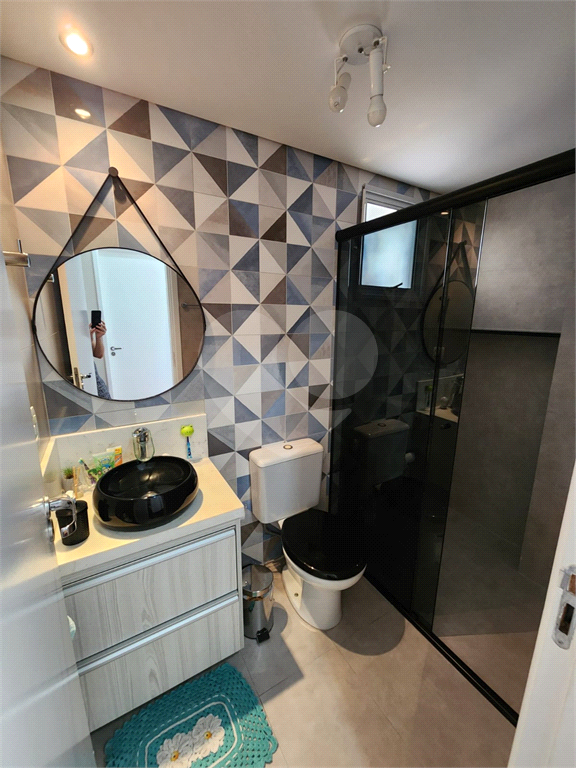 APARTAMENTO em VILA ROSÁLIA