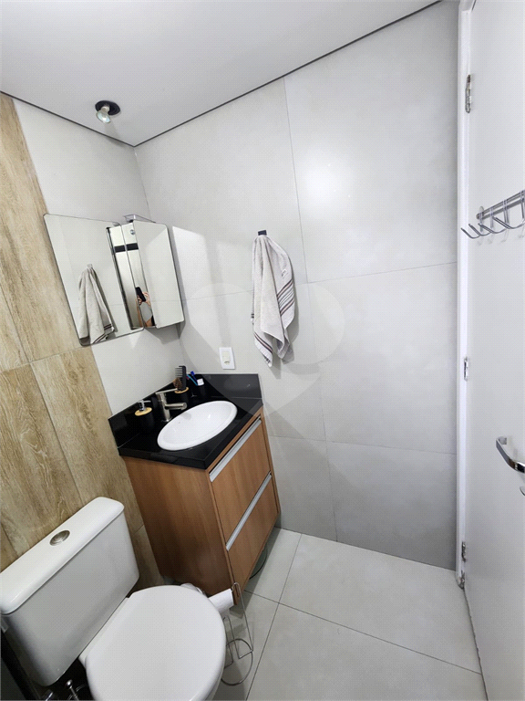 APARTAMENTO em VILA ROSÁLIA