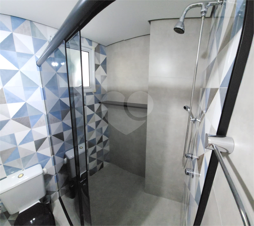 APARTAMENTO em VILA ROSÁLIA