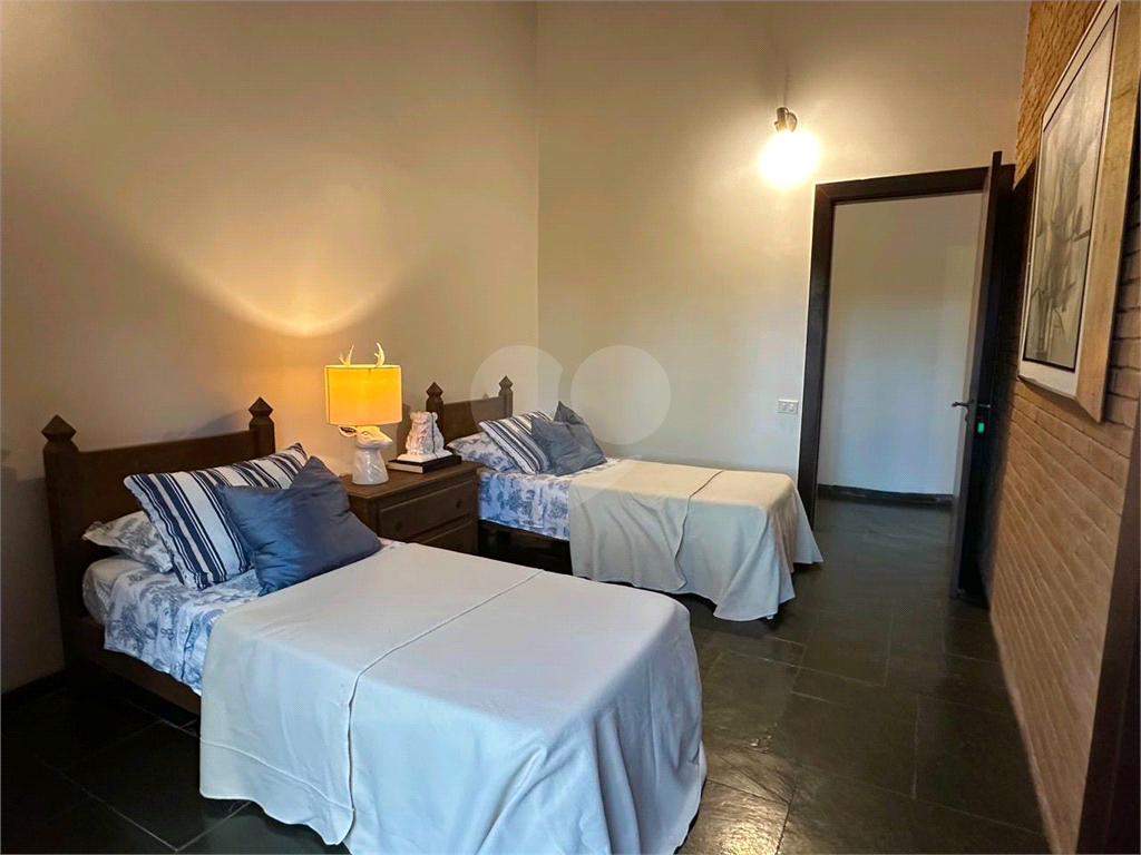 Casa à venda com 4 quartos, 660m² - Foto 15