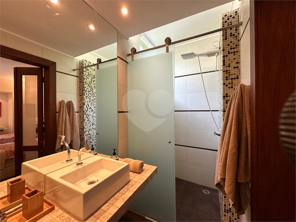 Casa à venda com 4 quartos, 660m² - Foto 14