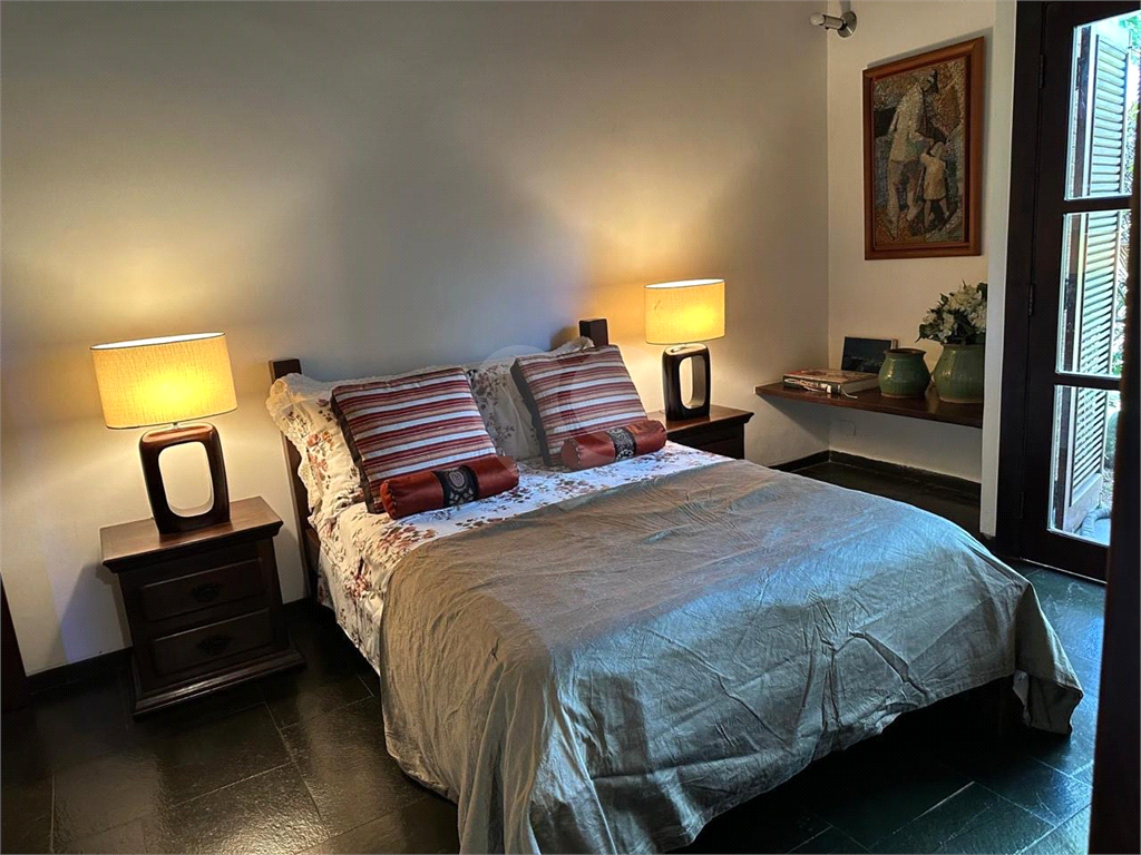 Casa à venda com 4 quartos, 660m² - Foto 8