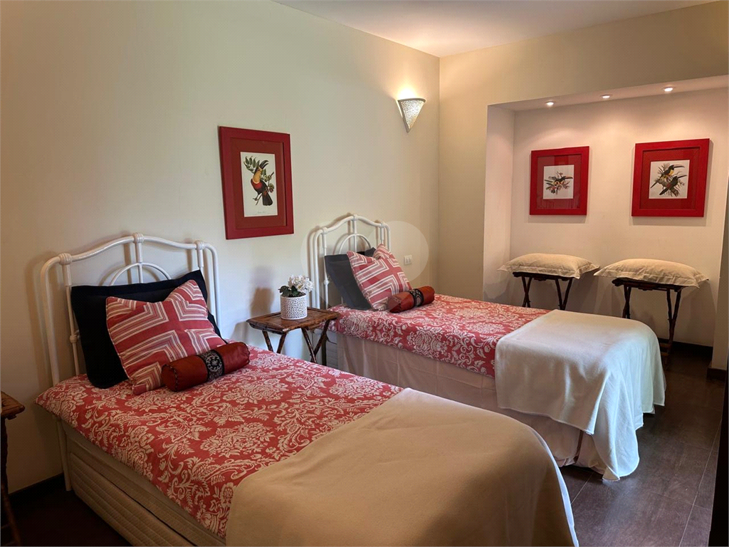 Casa à venda com 4 quartos, 660m² - Foto 18