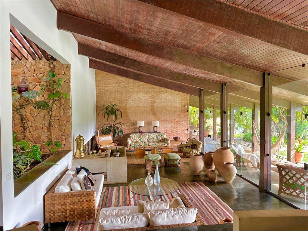 Casa à venda com 4 quartos, 660m² - Foto 4