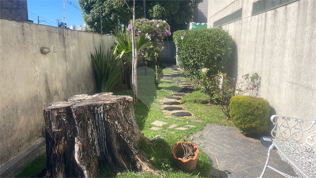 CONDOMINIO FECHADO LAUZANE