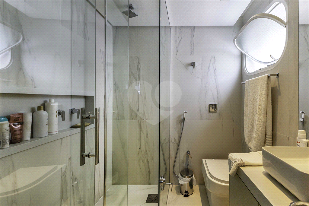 APARTAMENTO À VENDA COM 2 QUARTOS - 2 VAGAS - 122M2 NO JARDIM PAULISTA